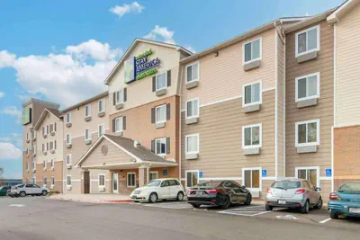 Photo 3 - Extended Stay America Select Suites - Kansas City - Stadium