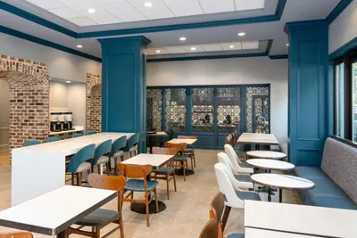 Photo 4 - Hampton Inn Savannah Historic District