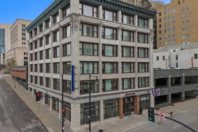 Photo 2 - Hampton Inn Kansas City - Downtown Financial District