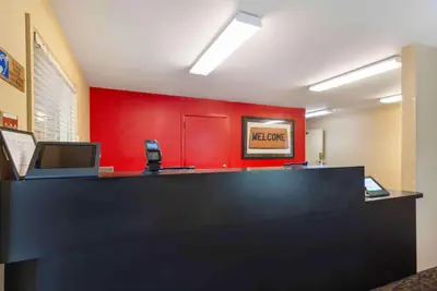 Photo 3 - Extended Stay America Select Suites - Atlanta - Alpharetta - Northpoint - East