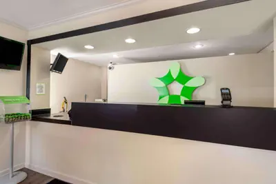 Photo 3 - Studio 6 Suites Charlotte, NC - Tyvola Rd Executive Park