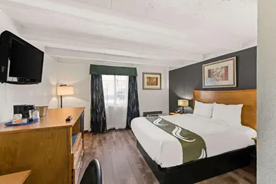 Photo 4 - Quality Inn & Suites Council Bluffs - Omaha East