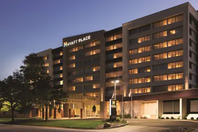 Photo 3 - Hyatt Place Chicago O'Hare Airport