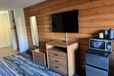 Photo 3 - Days Inn & Suites by Wyndham Williamsburg IA North