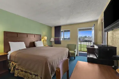 Photo 4 - Americas Best Value Inn Edenton