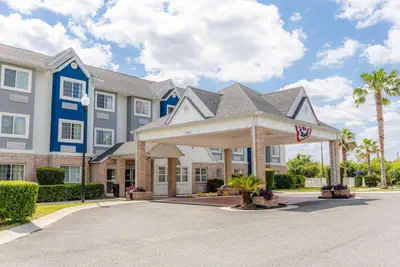 Photo 5 - Microtel Inn & Suites by Wyndham Kingsland Naval Base I-95