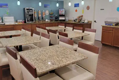 Photo 5 - Best Western Joliet Inn & Suites