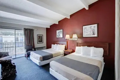 Photo 4 - Red Carpet INN Whippany