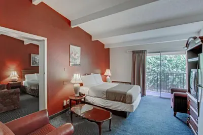 Photo 3 - Red Carpet INN Whippany