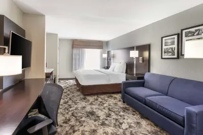 Photo 2 - Best Western Plus Fairburn Atlanta Southwest