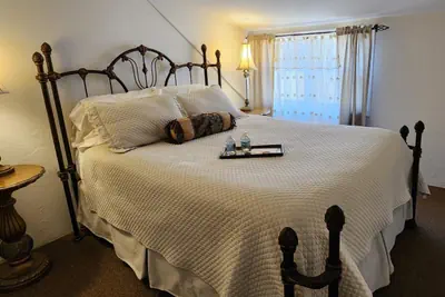 Photo 5 - Lily Creek Lodge