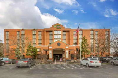 Photo 2 - Extended Stay America Premier Suites - Cleveland - Independence