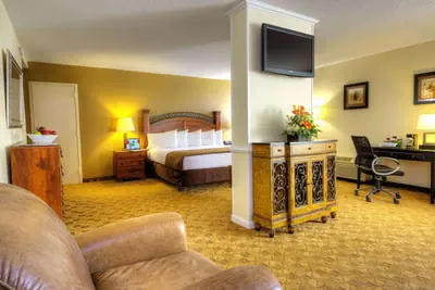 Photo 5 - Village Inn Clemmons-Winston Salem, Trademark by Wyndham