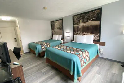 Photo 5 - Syracuse Inn