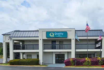 Photo 3 - Quality Inn near Six Flags Douglasville