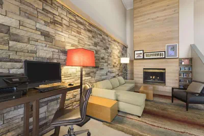 Photo 5 - Country Inn & Suites by Radisson, Ankeny - Des Moines