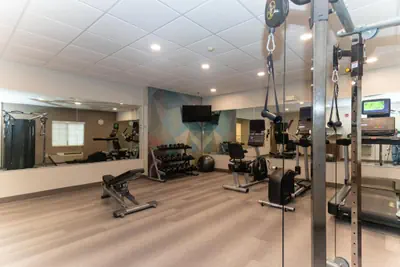 Photo 2 - Candlewood Suites New Bern by IHG