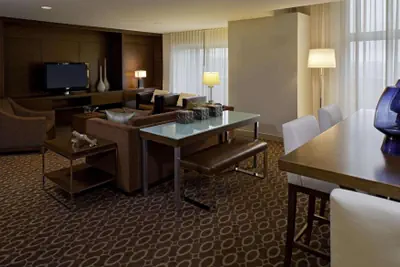 Photo 2 - Hyatt Regency O'Hare Chicago