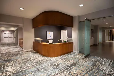Photo 3 - DoubleTree by Hilton Hotel and Conference Center Chicago North Shore
