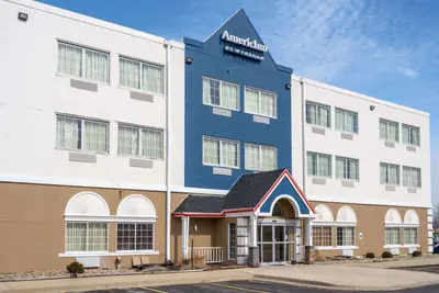 Photo 4 - AmericInn by Wyndham Cedar Rapids North