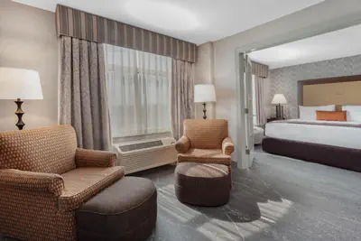 Photo 2 - Wingate by Wyndham Tinley Park