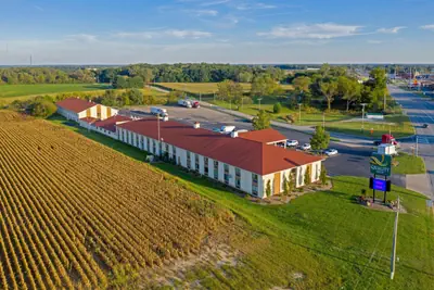 Photo 3 - Quality Inn Milan-Sandusky