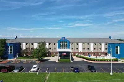 Photo 2 - Motel 6-Caseyville, IL - Caseyville Il