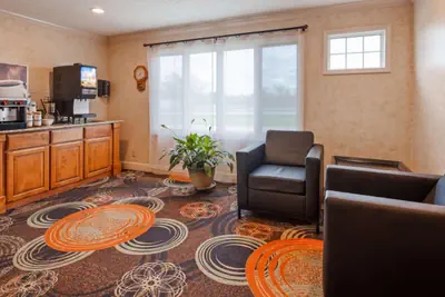 Photo 4 - SureStay by Best Western Cameron
