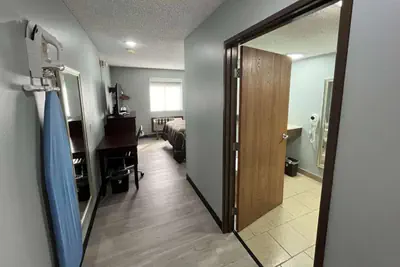 Photo 4 - Super 8 by Wyndham Emporia