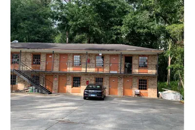 Photo 2 - Southern Inn By OYO Walterboro I-95