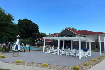 Photo 3 - La Quinta Inn by Wyndham Sandusky near Cedar Point