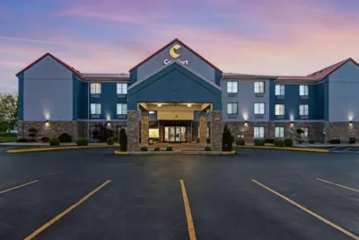 Photo 4 - Comfort Suites near I-80 and I-94