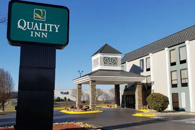 Photo 4 - Quality Inn & Suites Lexington South