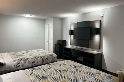 Photo 5 - Motel 6 Huntsville AL University Dr.