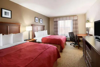 Photo 5 - Baymont Inn & Suites by Wyndham Morrow - Atlanta I-75 South