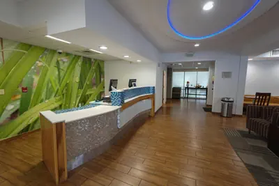 Photo 3 - Country Inn & Suites by Radisson, Savannah Southside