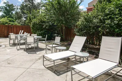 Photo 4 - Country Inn & Suites by Radisson, Savannah Southside