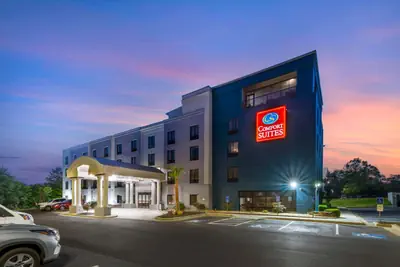 Photo 3 - Comfort Suites Atlanta Airport