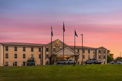 Photo 4 - Comfort Suites - Jefferson City