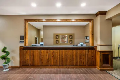 Photo 5 - Comfort Suites - Jefferson City