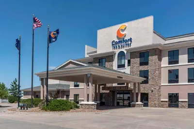 Photo 2 - Comfort Inn & Suites Goodland
