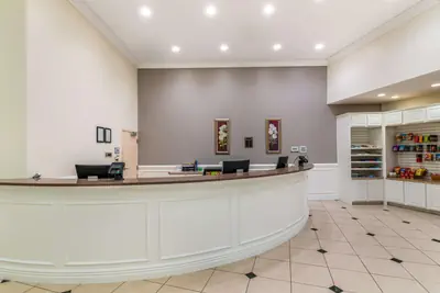 Photo 4 - DoubleTree by Hilton Jefferson City