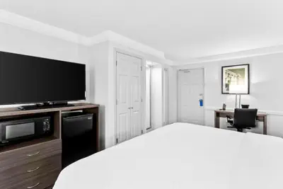 Photo 5 - Best Western Schaumburg – O’Hare NW