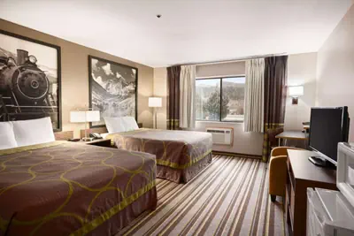 Photo 5 - Super 8 by Wyndham Durango