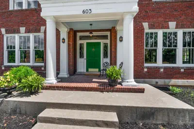 Photo 5 - Rockwood Inn