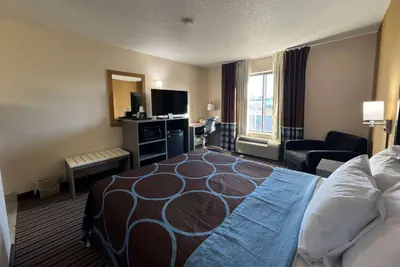Photo 3 - Super 8 by Wyndham Columbia Clark Lane