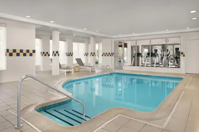 Photo 2 - Hilton Garden Inn Hoffman Estates