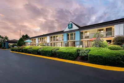 Photo 4 - Quality Inn Pelham I-65 exit 246
