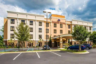 Photo 2 - Comfort Suites Simpsonville - Greenville