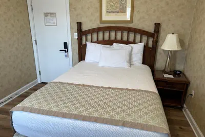 Photo 4 - Island House Historic Vacation Rentals